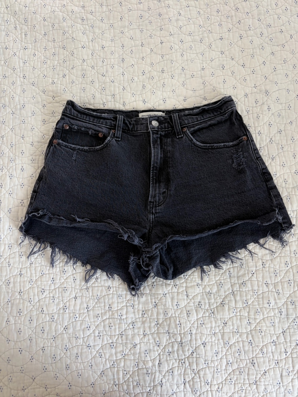 High-Rise Abercrombie & Fitch Mom Shorts